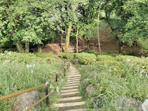 その他　箱根山 (東京都新宿区)（その他）まで1090m