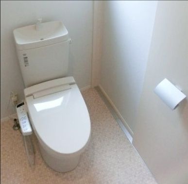 トイレ　★洗浄機能付きトイレです★