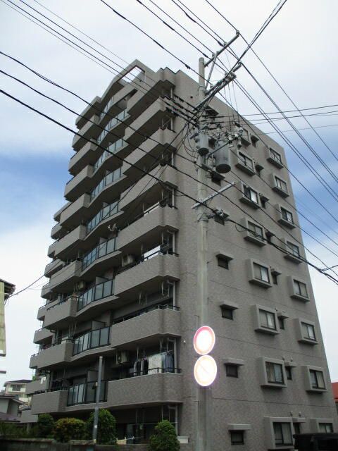 ダイアパレス福田町の居間写真
