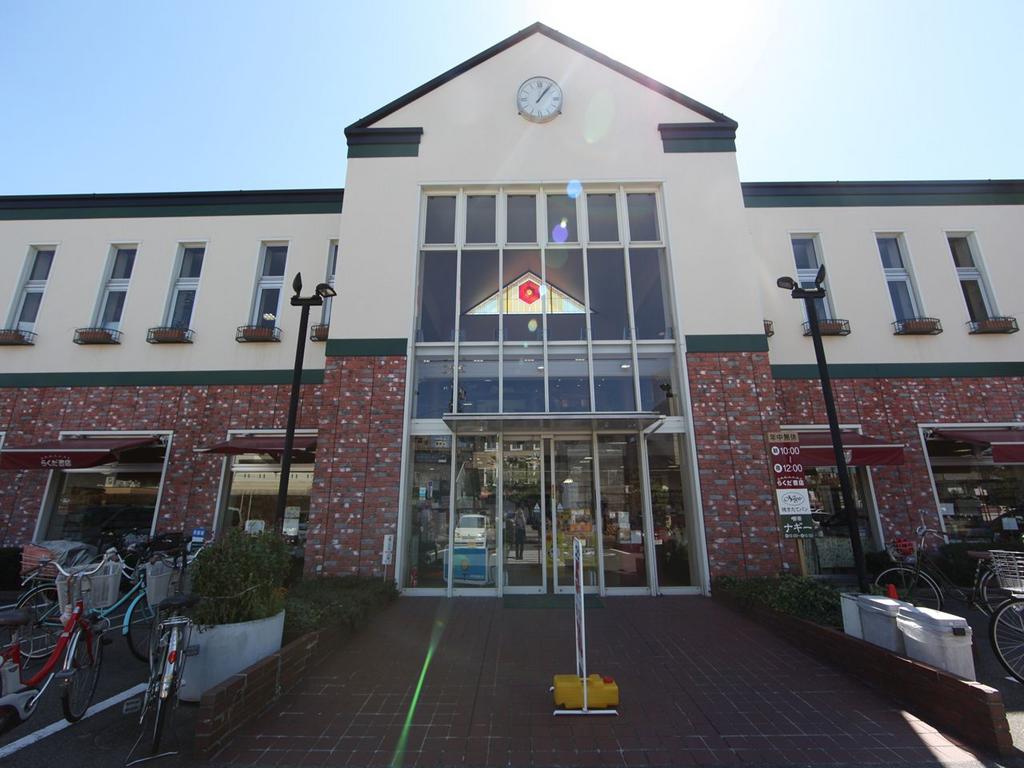 その他　らくだ書店本店 (書店)（その他）まで340m