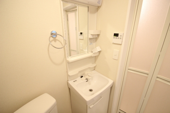 洗面設備　※別部屋の写真です