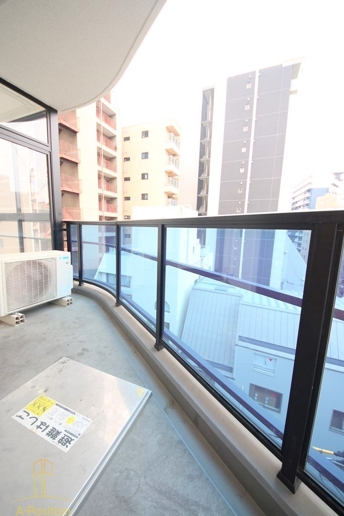 バルコニー　レジディア堺筋本町プレイス