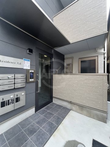 エントランス　Nesta Residence大正　エントランス