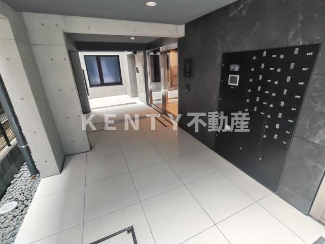 エントランス　建物の内部です