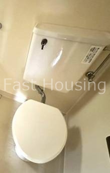 ＪＲ中央線 阿佐ケ谷駅 徒歩7分 2階建 築42年のトイレ写真