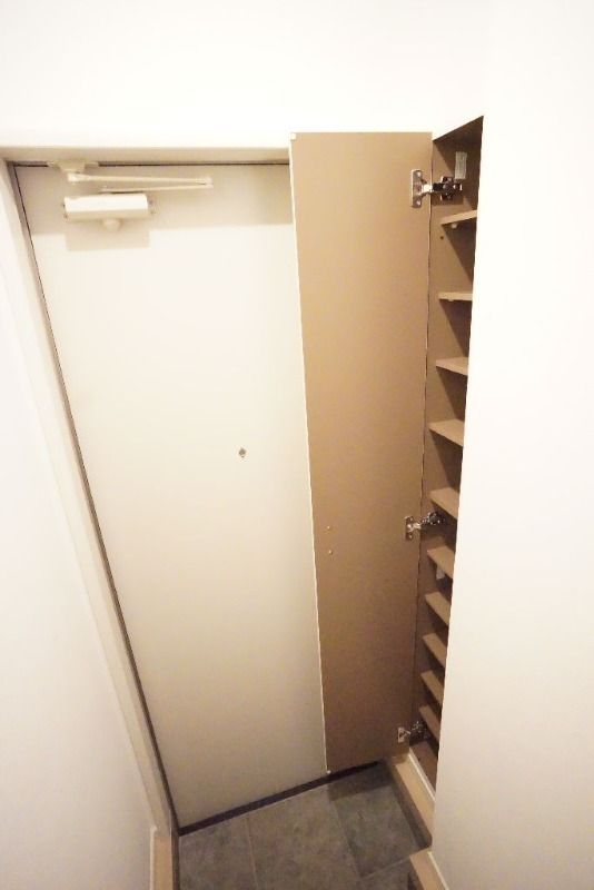 玄関　☆広々とした玄関☆