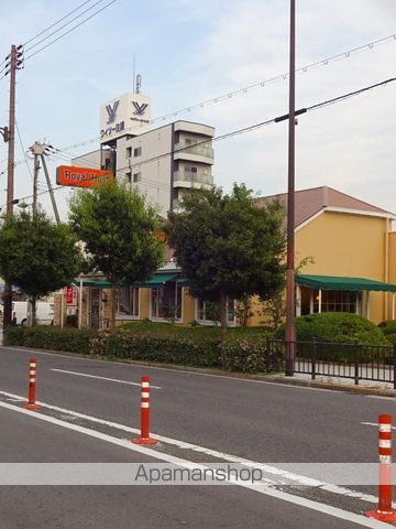 飲食店　ロイヤルホストおりおの店（飲食店）まで419m