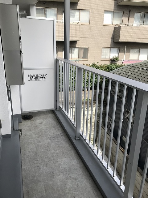 京王新線 初台駅 徒歩9分 4階建 築58年の内装写真