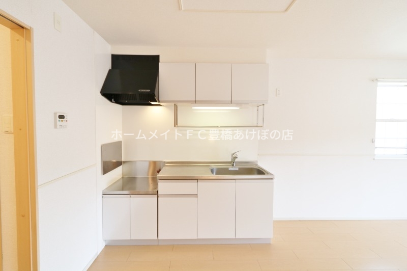ユトリロ緑ヶ丘2Bのキッチン写真