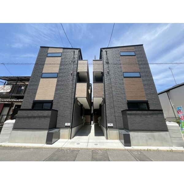 建物外観　完成予想パース(配色等変更になる可能性あり)