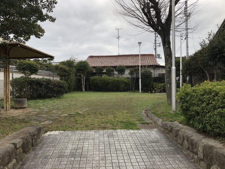 公園　利倉２丁目児童遊園（公園）まで716m