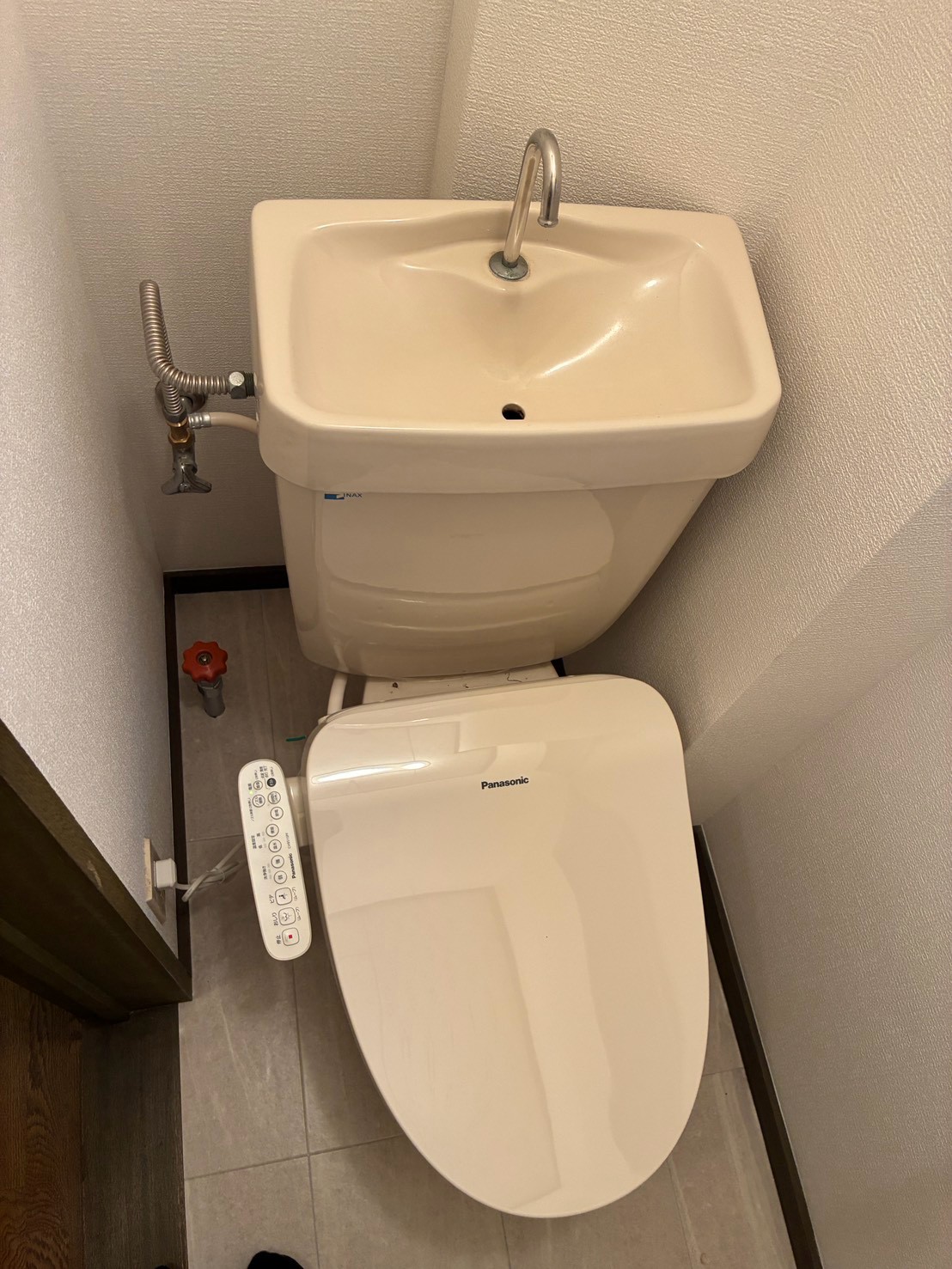 カーサエニーワンのトイレ写真