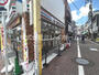 コンビニ　セブンイレブン　大田区糀谷駅前店（コンビニ）まで211m
