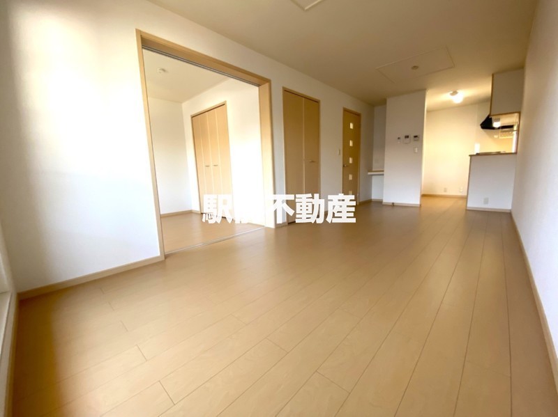 居室・リビング　※反転タイプ