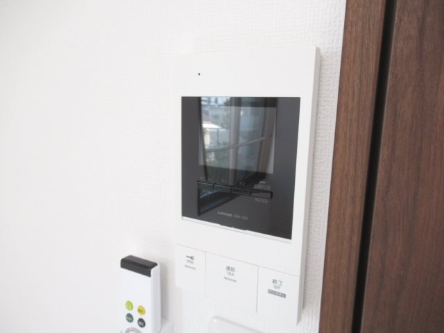 セキュリティ　☆モニター付きインターホン☆