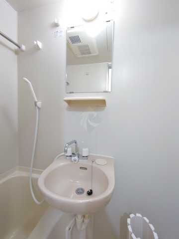 洗面設備　別部屋　参考写真