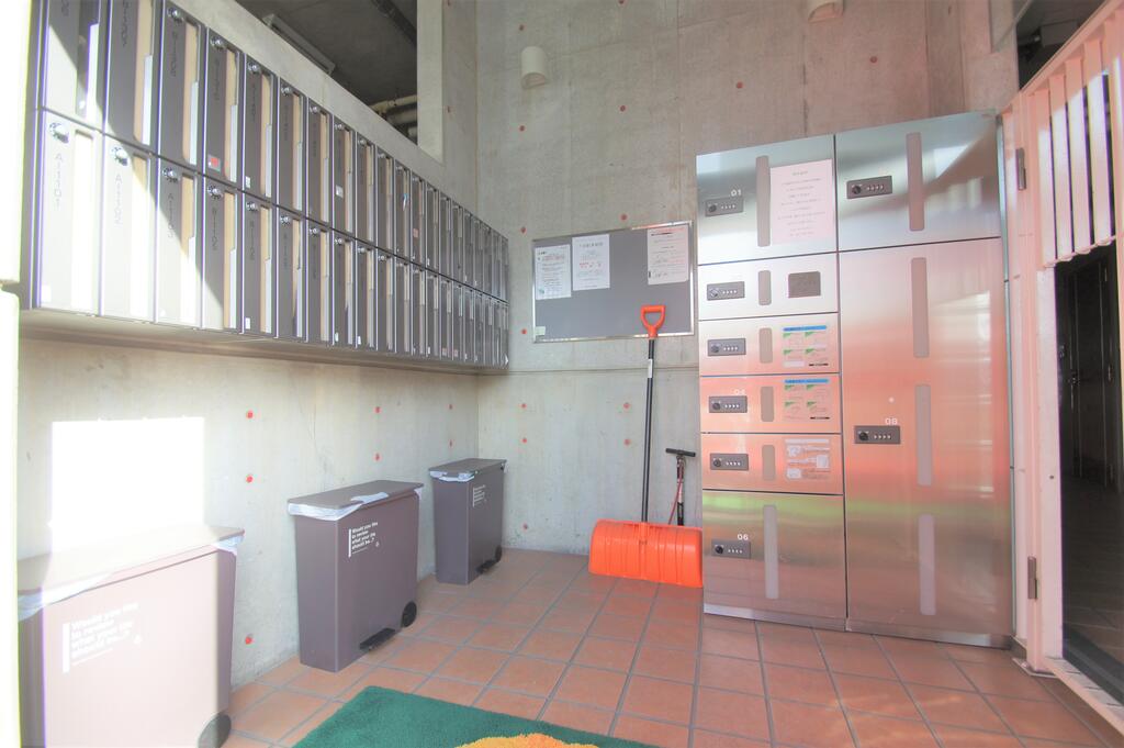 仙台市地下鉄東西線 薬師堂駅 徒歩28分 5階建 築23年の外観写真