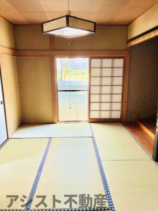 丸山町貸家の居間写真