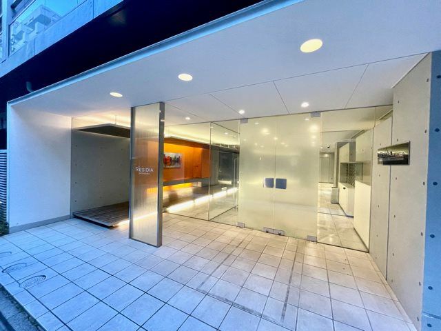 レジディア新川の外観写真