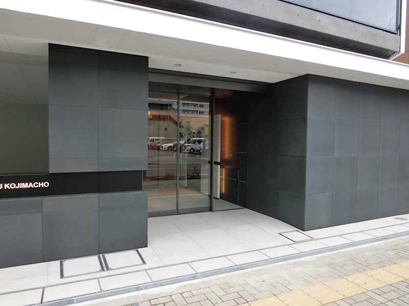 京王線 調布駅 徒歩5分 10階建 築5年の外観写真