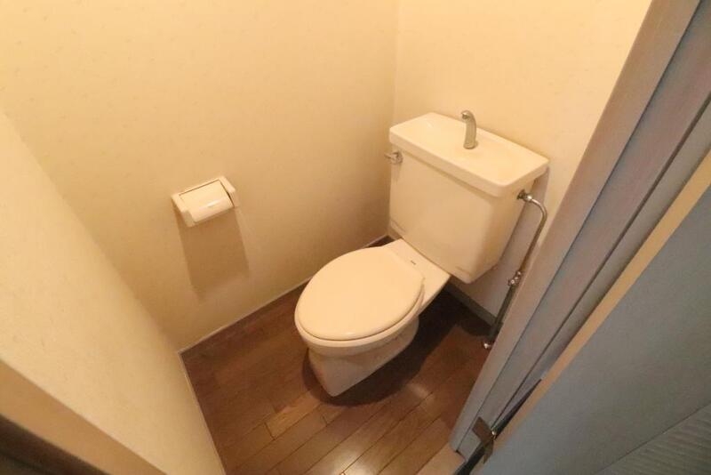 トイレ　ゆったりとしたお手洗いです