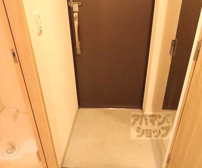 プレサンス 京都室町通 紫水の玄関写真
