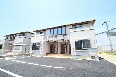 カームリーハウスB