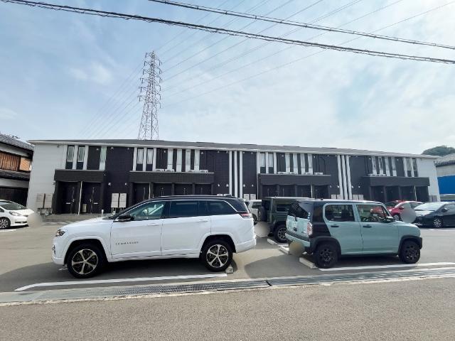 建物外観　外観写真（昼）