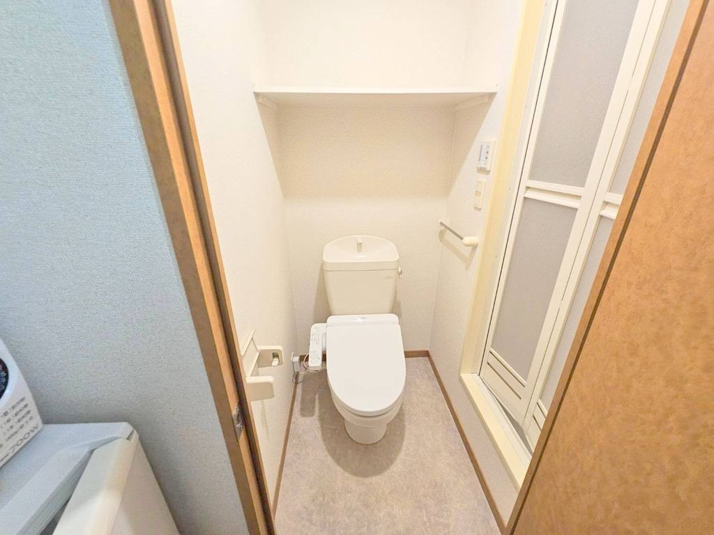 レオパレスさきのトイレ写真