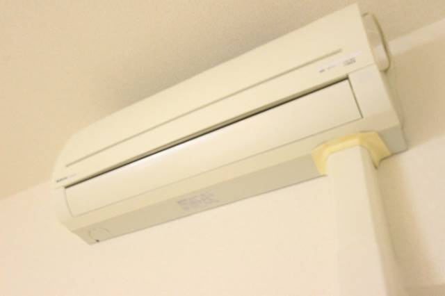 その他設備　エアコンついてますよ