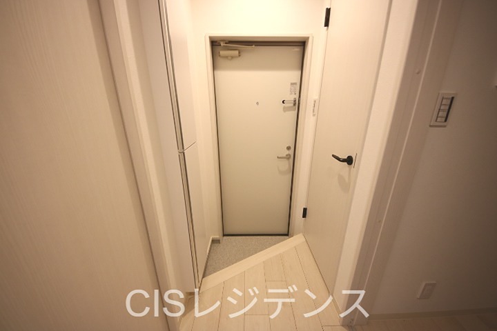 アウローラA棟の玄関写真