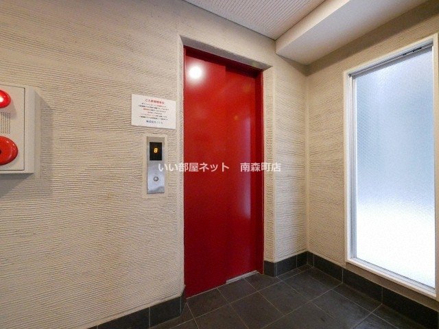 ディー・シモンズ梅田の外観写真