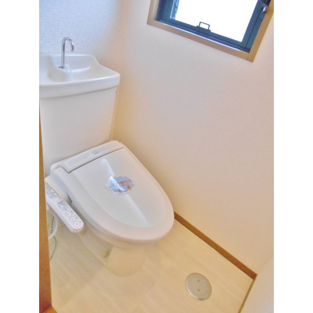アリージェンス10のトイレ写真