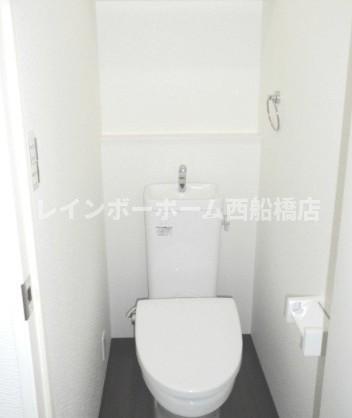 トイレ　反転タイプです。