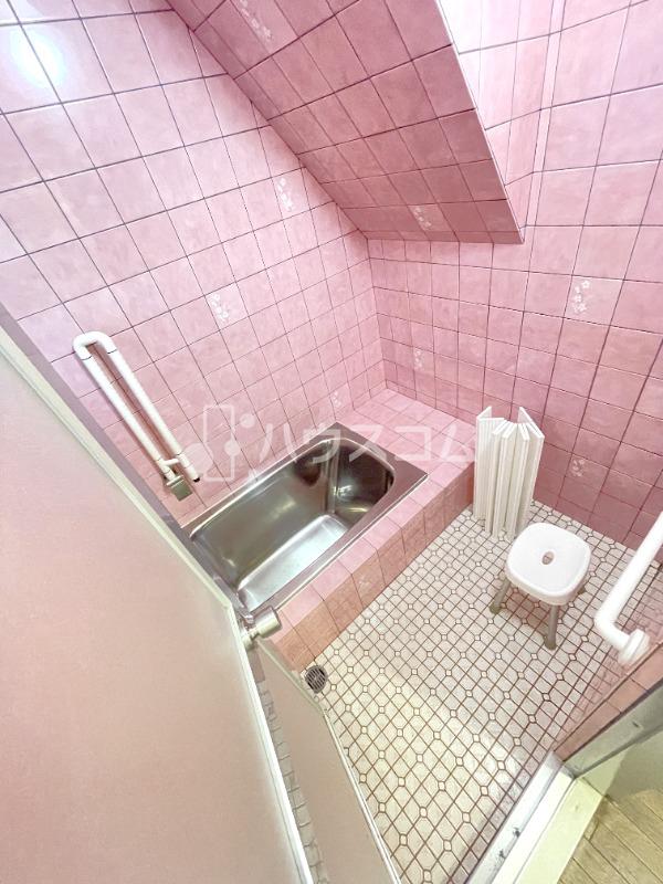 国松町8-30 貸家の風呂写真