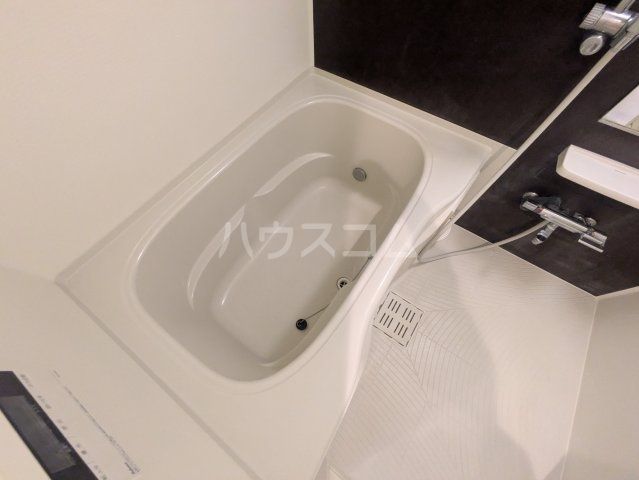 東京tebikiビルの風呂写真
