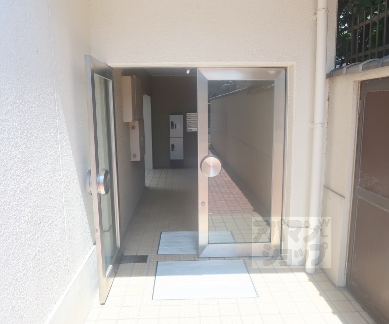 シャトレ月輪の外観写真
