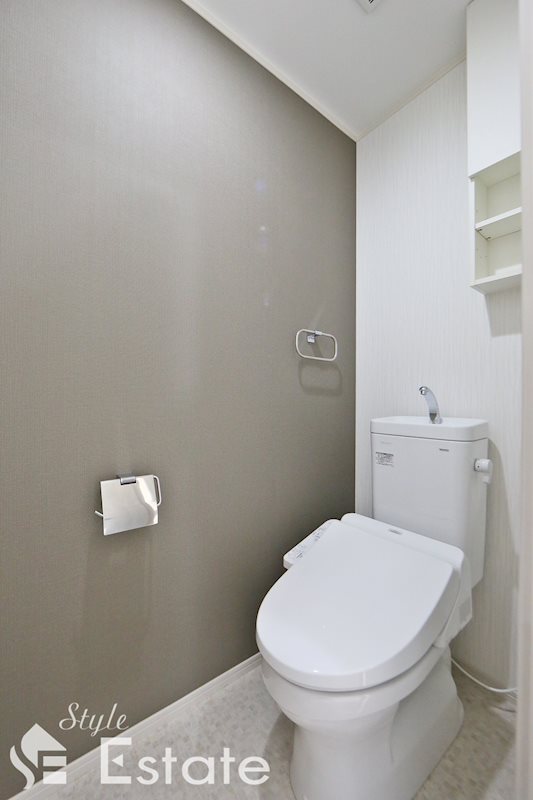 名鉄瀬戸線 瓢箪山駅 徒歩5分 3階建 築8年のトイレ写真