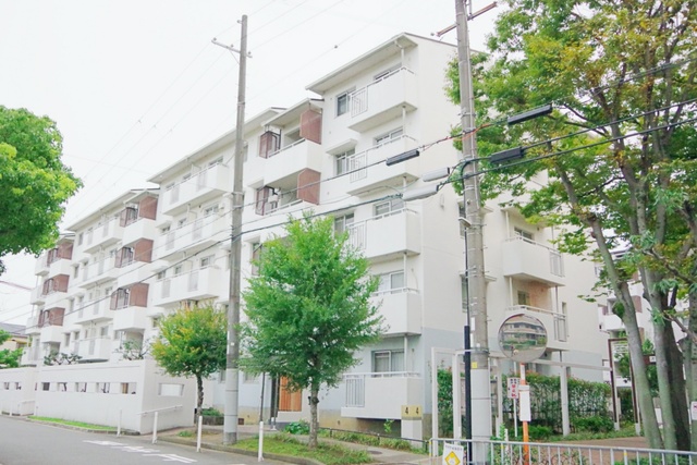 URオークタウン東茨木の外観写真