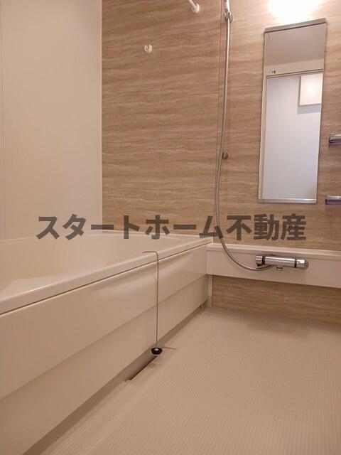 バス・シャワールーム　きれいなお風呂です