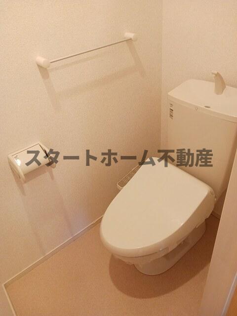 トイレ　コンパクトで使いやすいトイレです