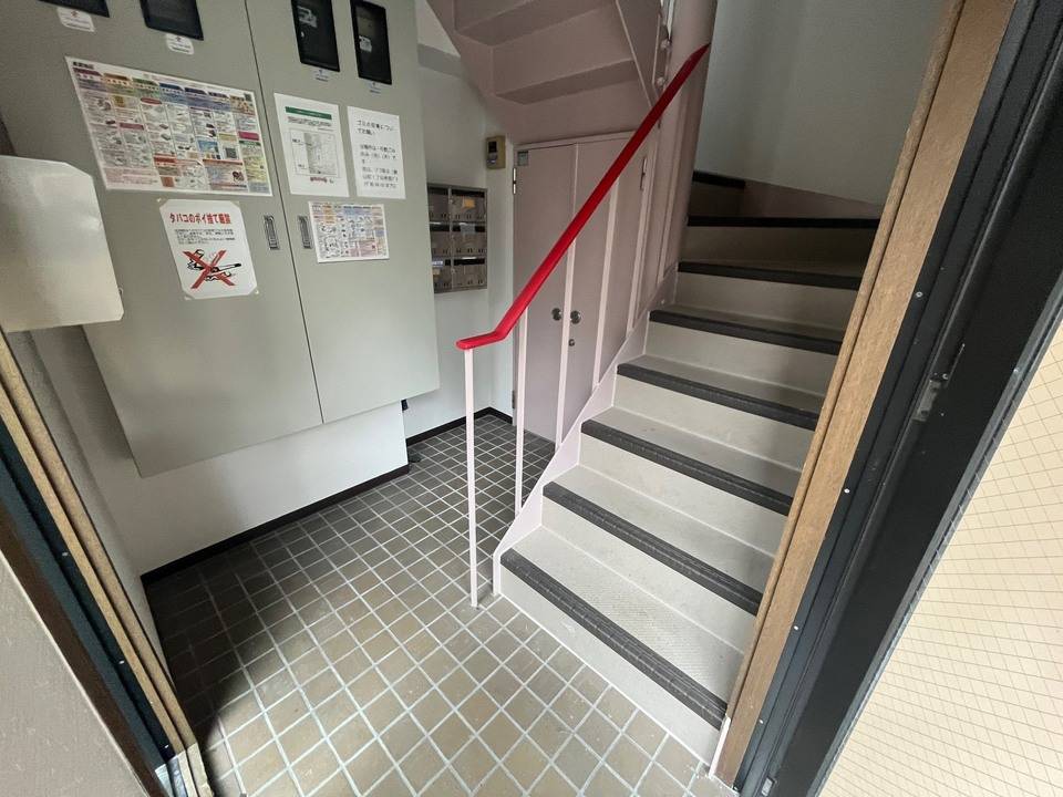 エントランス　エントランス