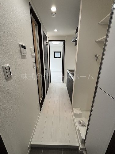玄関　※別号室参考写真