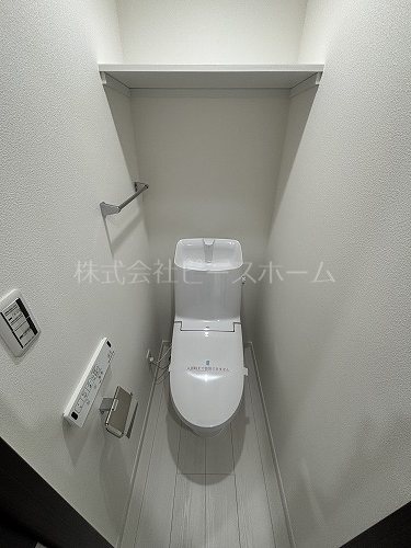 トイレ　※別号室参考写真