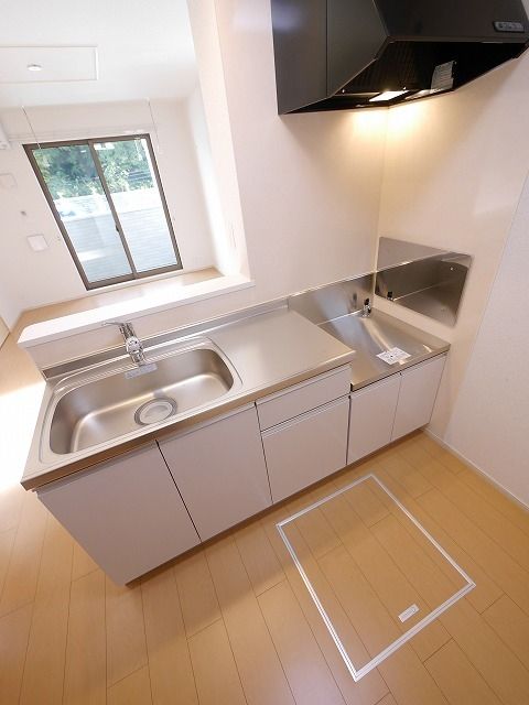カトルセゾンIIの居間写真