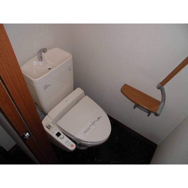 LARGO・歩のトイレ写真