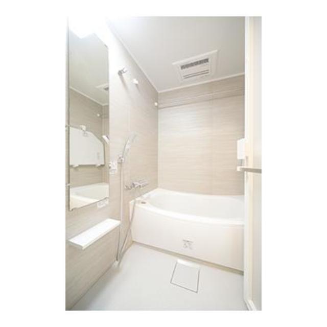 バス・シャワールーム　※写真は同タイプ住戸です。