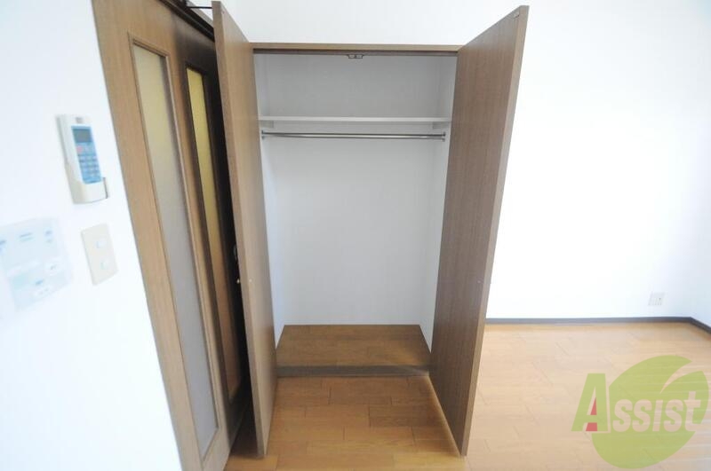 収納　大きめのクローゼットもあります