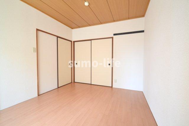 セジュールむこのそう北の居間写真