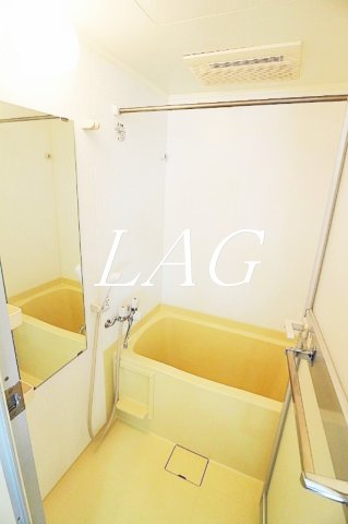 バス・シャワールーム　お風呂です。